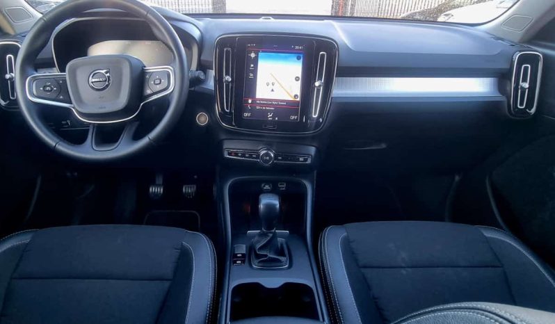 VOLVO XC40 D3 2020 lleno